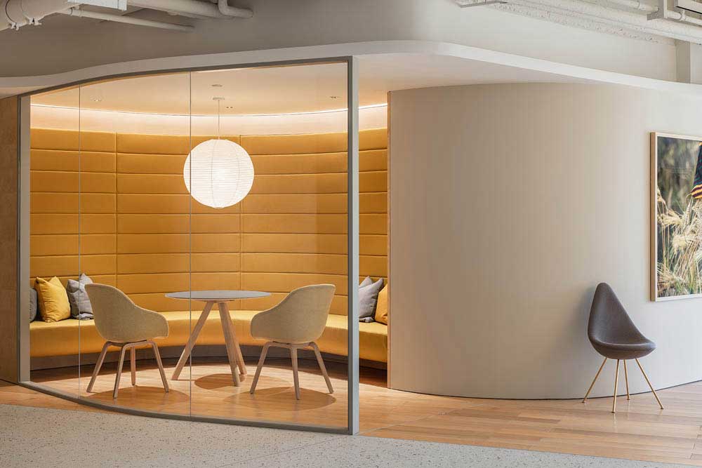 鄭州貿(mào)易辦公裝修設計效果圖