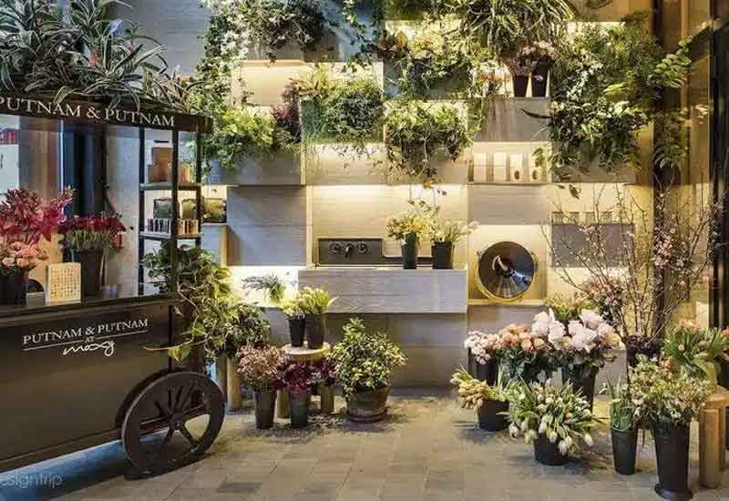 鄭州花店裝修設計:自然氛圍與鮮花保鮮展示區規劃