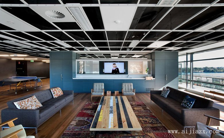 新潮創(chuàng)意型辦公室裝修效果圖